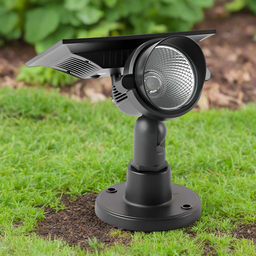 Solar Powered Garden Spotlight with Adjustable LED – Waterproof Garden Spike Lights for Energy-Efficient Outdoor Lighting 8