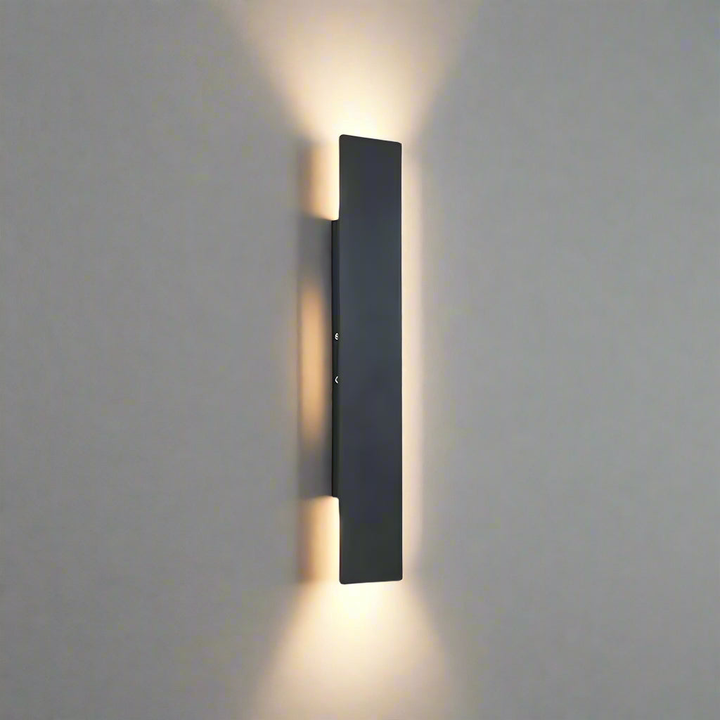 Modern Waterproof Outdoor Wall Light – Durable Aluminium LED Exterior Wall Lantern for Garden and Patio 6