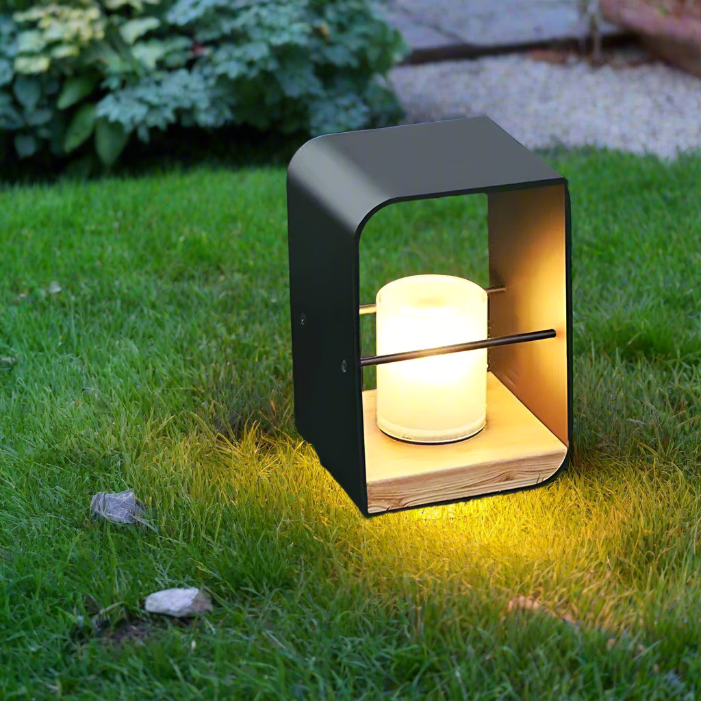 Outdoor Solar LED Floor Lamp – Weatherproof Metal Design for Garden and Patio Lighting 0
